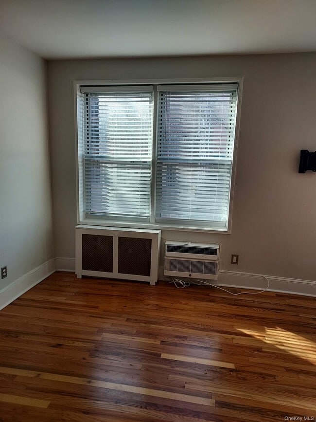 Photo - 111 7th St Unit 107