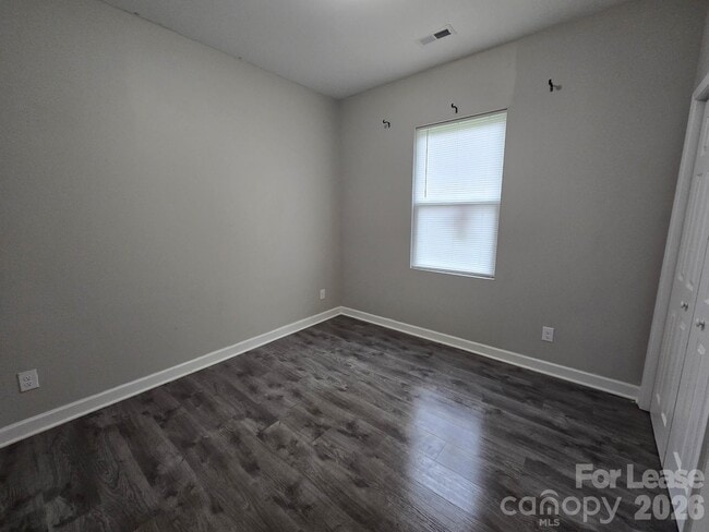 Photo - 424 Queens Rd