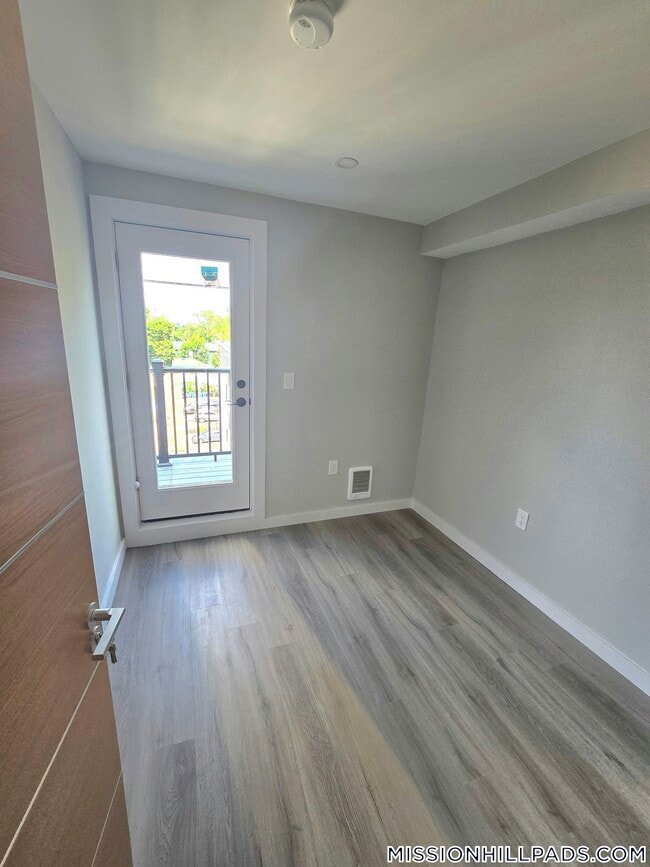 Photo - 33 Copeland St Unidad F