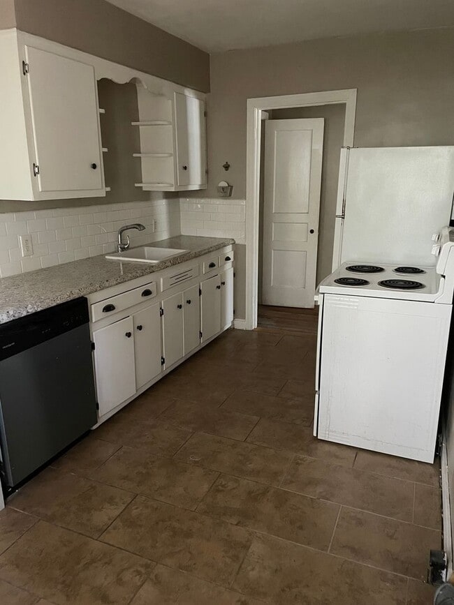 Photo - 2 bedroom 1 bath in Midtown near Peabody and Cooper