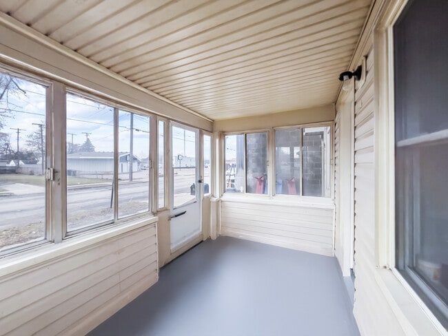 Photo - 3928 Upton Ave