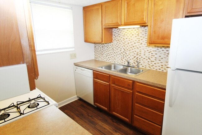 Photo - 4829 Dierker Rd