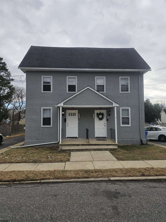 Photo - 128 Wilmer St Townhome