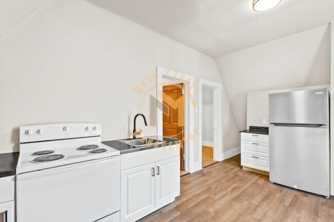Photo - 503 N Michigan St Unit Upper