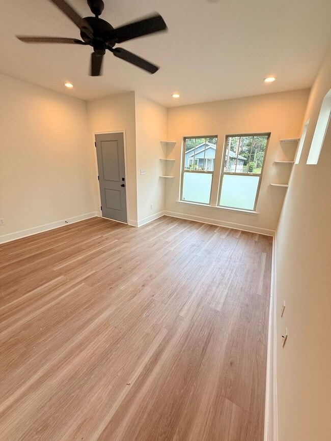 Photo - 1327 N Bronough St Unit 1