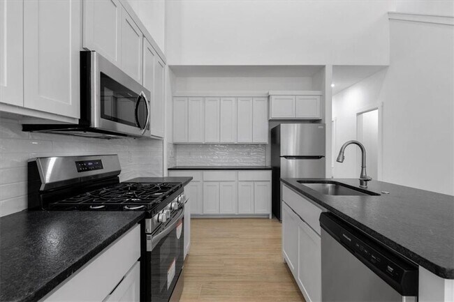 Photo - 717 Sun Meadows Loop