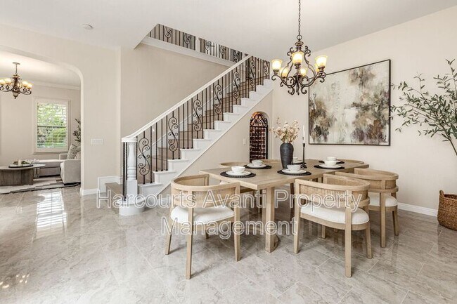 Photo - 5582 Valerio Trl