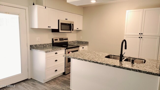 Photo - 3737 E Turney Ave Unit 121