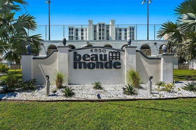 Photo - 4950 Gulf Blvd Unit 1006