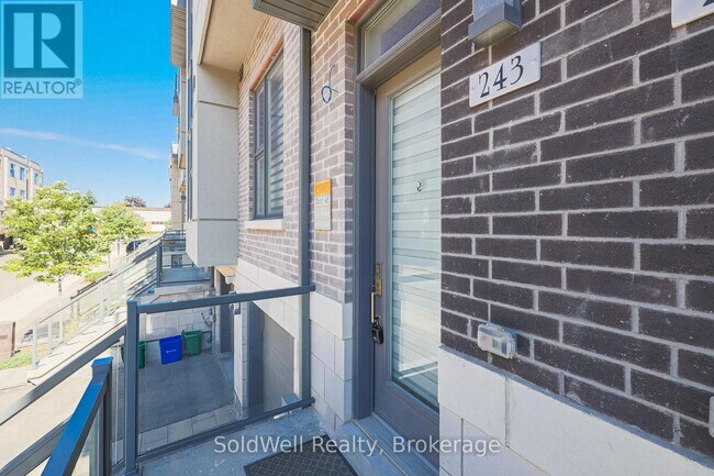 Photo - 243 Smallwood Cir