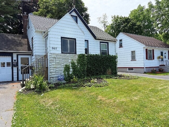 Building Photo - 865 Britton Rd Rental