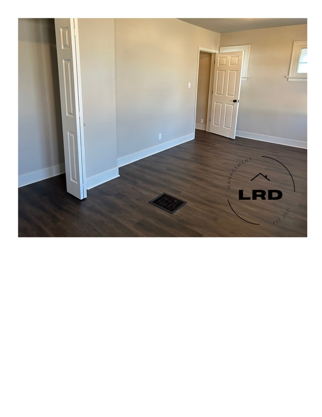 Photo - 251 W 115th St