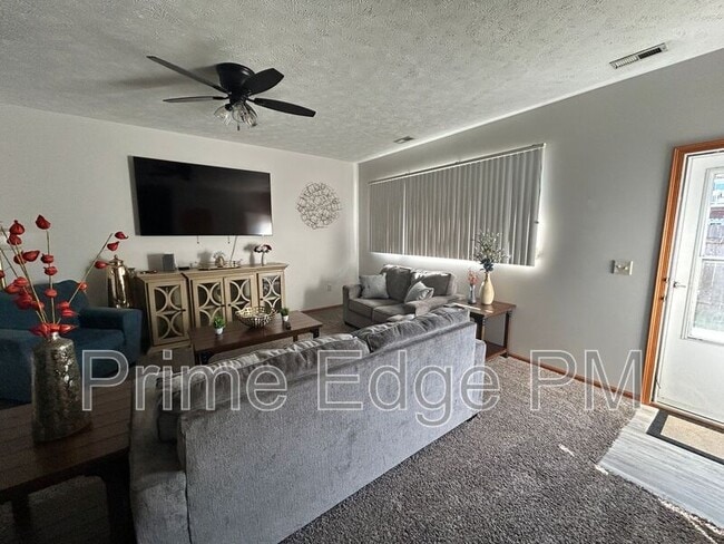 Photo - 6241 Holdrege St