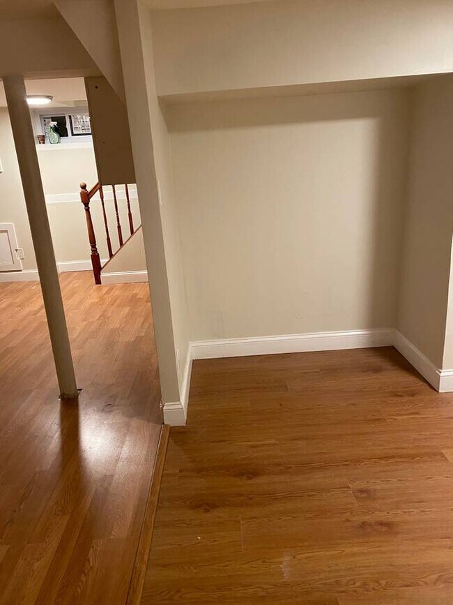 132 Phoenix St Apartment OffCampus Housing, Hempstead, NY