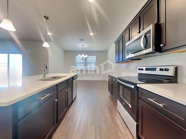 Photo - 2928 Rolling Acres Rd