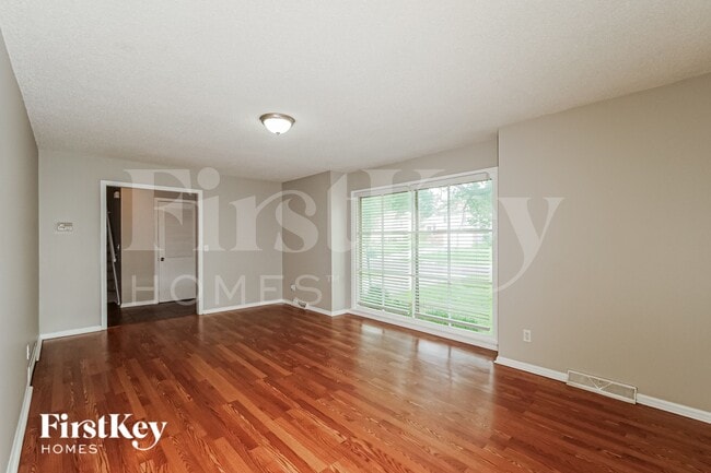 Photo - 8802 W 95th Terrace