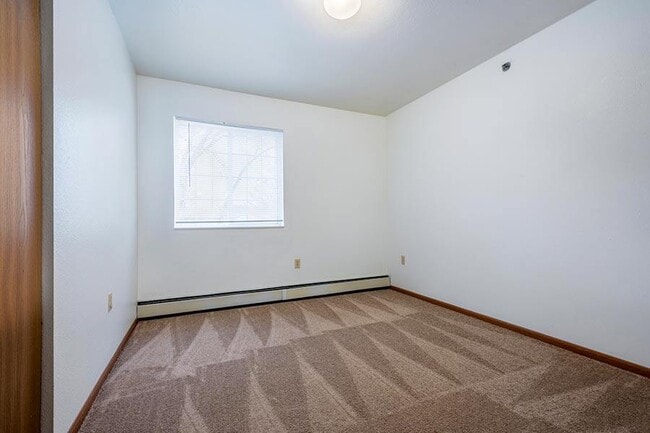 WOODSIDE VILLAGE APARTMENTS