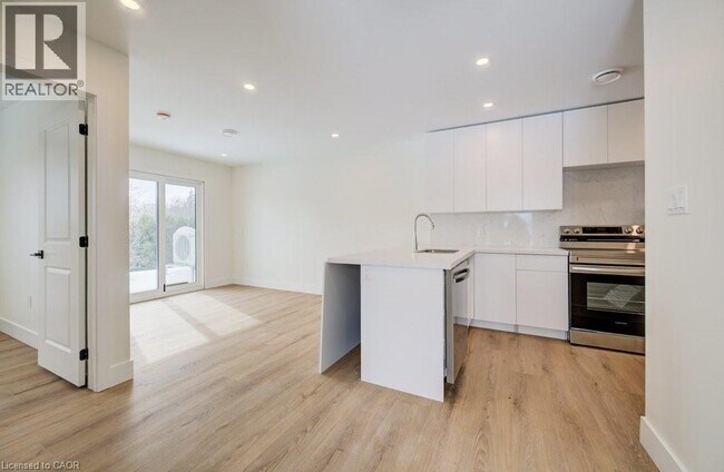 Photo - 19 Downey St