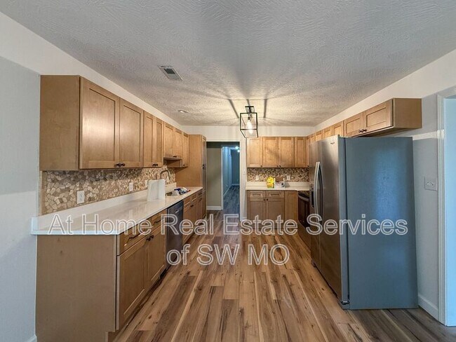 Photo - 2624 E Cherry St