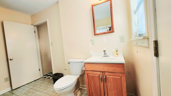 Photo - 3124 S Perry St