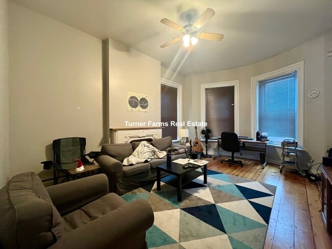 Photo - 8 Centre St Unit 1