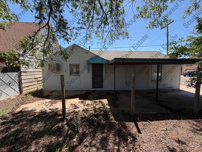 Building Photo - All Bills Paid!