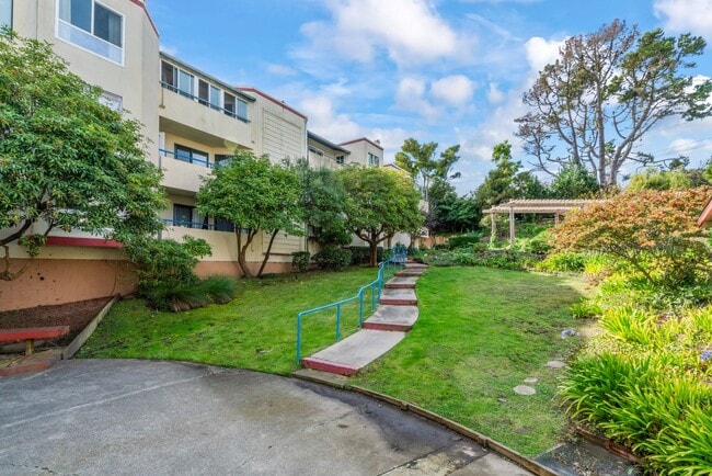 Photo - Cutest Condo on the Market! Unit 127