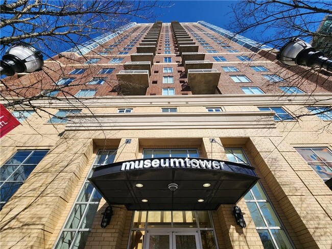 Building Photo - 285 Centennial Olympic Park Dr NW Unit 706 Rental