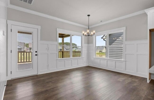 Photo - 538 Willow Grv Ct