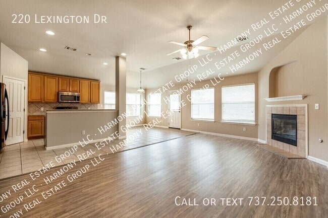 Photo - 220 Lexington Dr