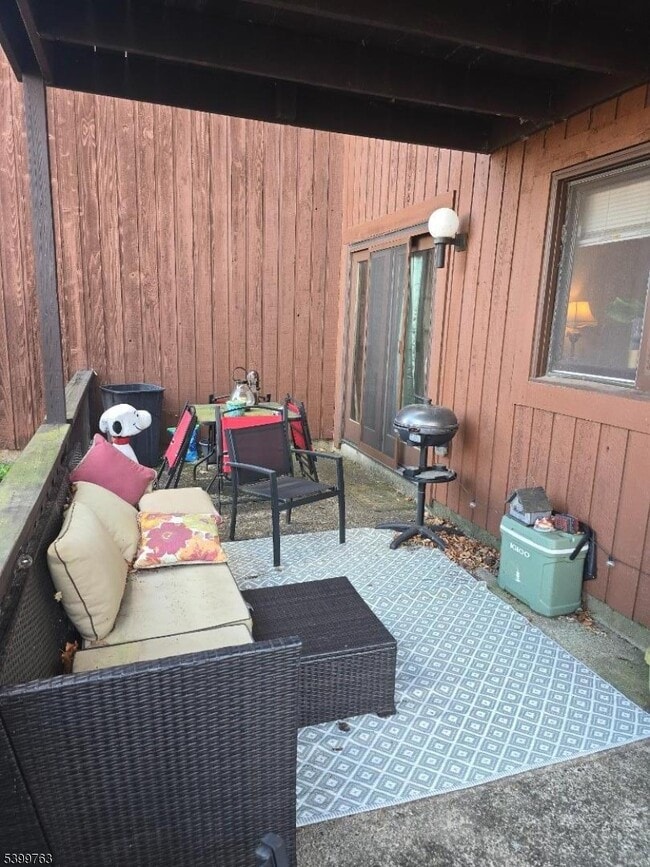 Photo - 3 Steamboat Dr