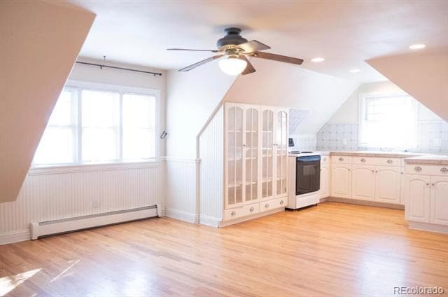 Photo - 1070 N Marion St