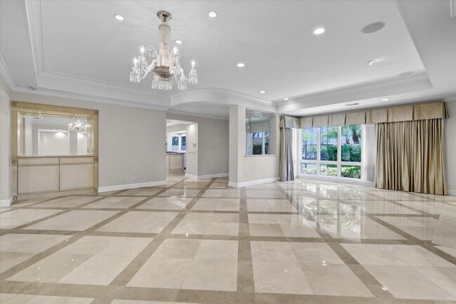 Photo - 1070 Granville Dr