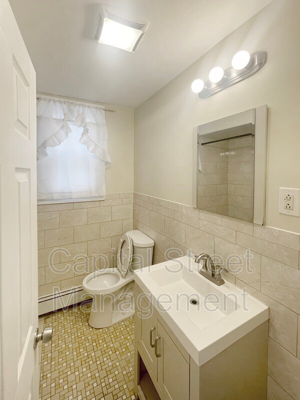 Photo - 222 S Stiles St