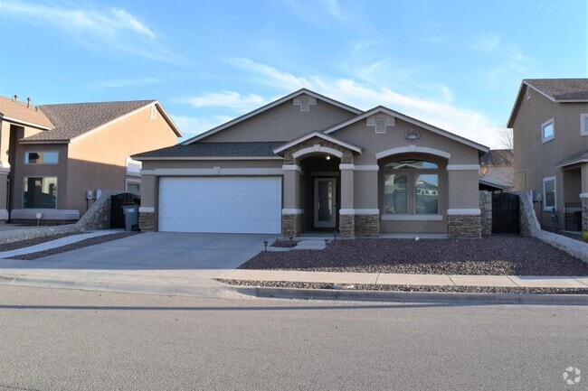 Building Photo - 14350 N Cave Dr Rental