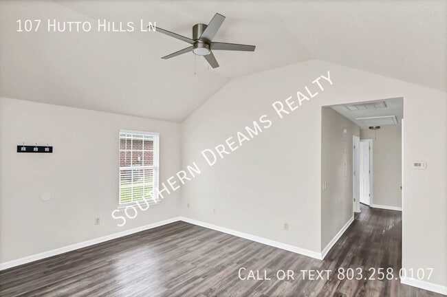 Photo - 107 Hutto Hill
