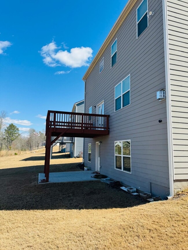 Photo - 4685 Trefoil Path