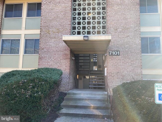 Photo - 7101 Donnell Pl Apartment Unit D7