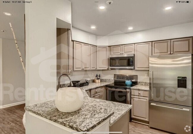 Building Photo - 4998 Dorsey Hall Dr Rental