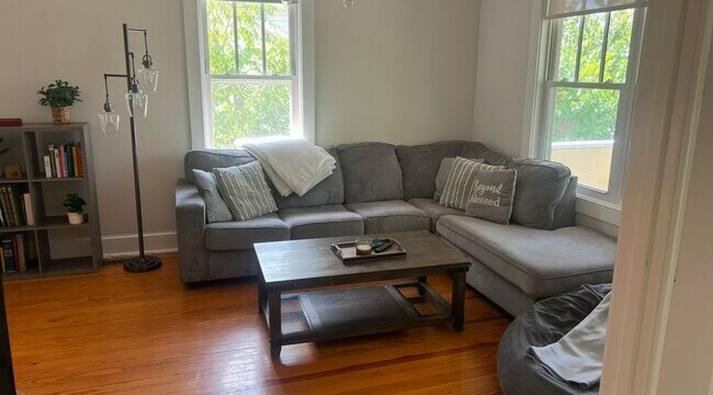 Photo - W&L Parents - Fully Furnished and Renovated Home