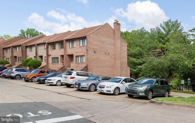 Photo - 3745 Madison Ln Townhome