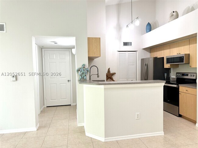 1020 Villa Cir Unit 1020