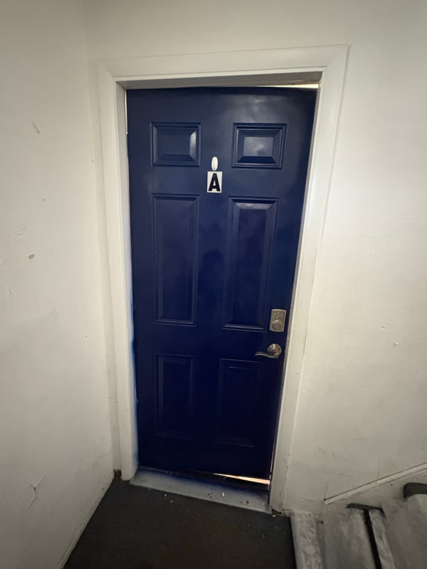 Photo - 14 W Victory Dr Unidad B