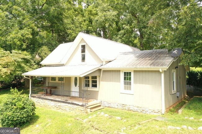 Photo - 135 Airport Rd Casa