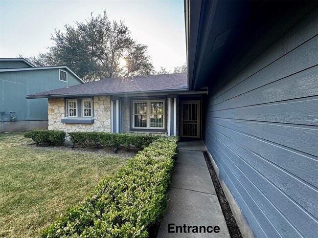8514 Red Willow Dr