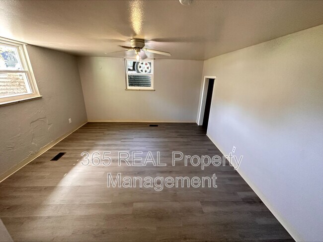 Photo - 1227 12th Ave Unit 1