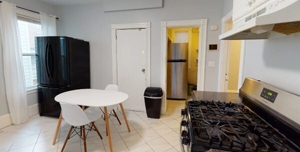 Photo - 61 Crescent Ave Unit 1