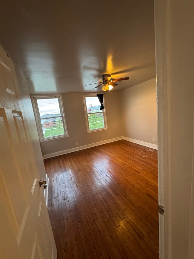 Photo - 134 Reedbird Ave
