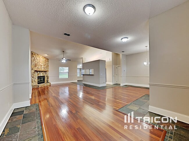 Photo - 477 Federal Hill Rd