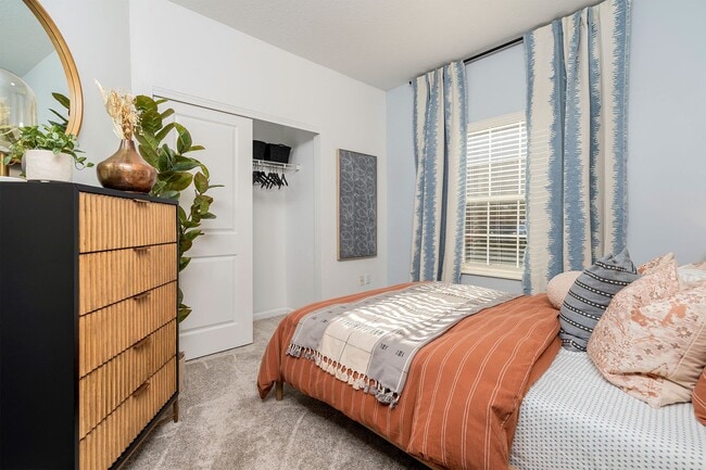Warner West Apartments